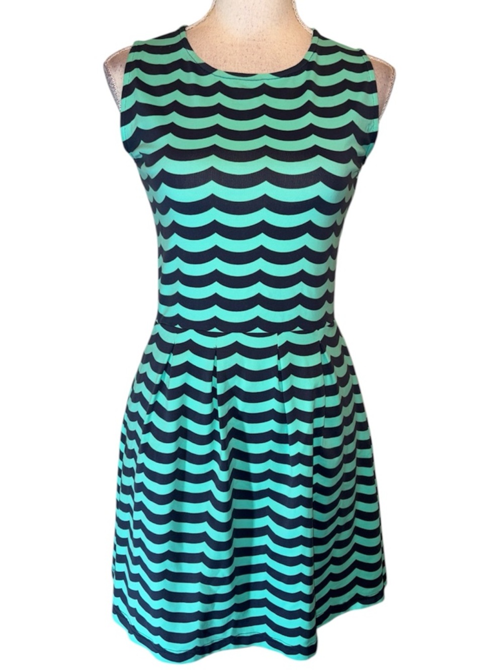 Sailor Sailor nautical sleeveless pleated mini dress